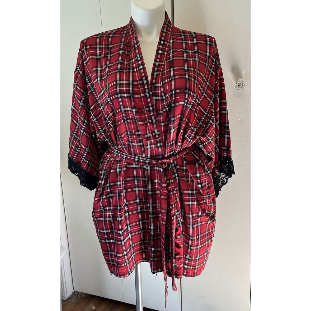 Torrid Curve Womens Plus Size Satin Robe Pockets Red Plaid Size 1 / 1X